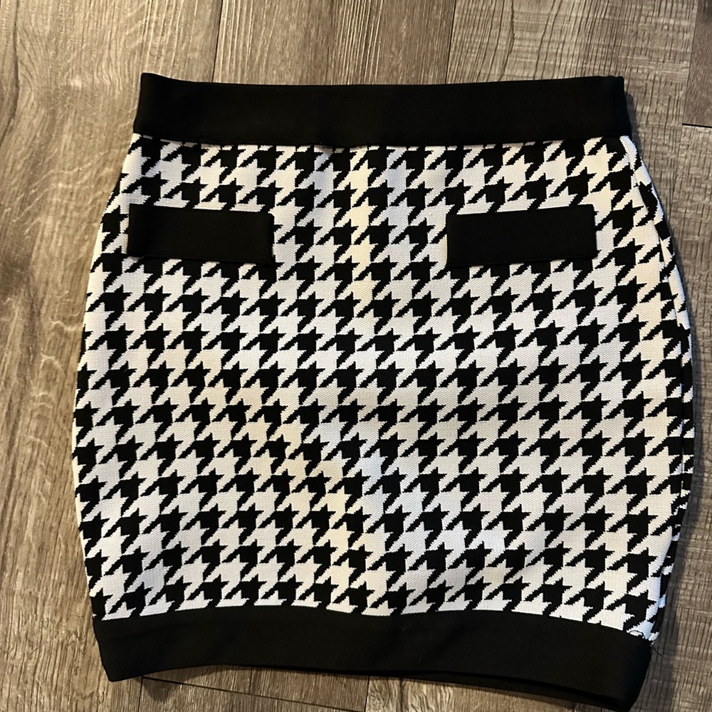 MEEK houndstooth skirt